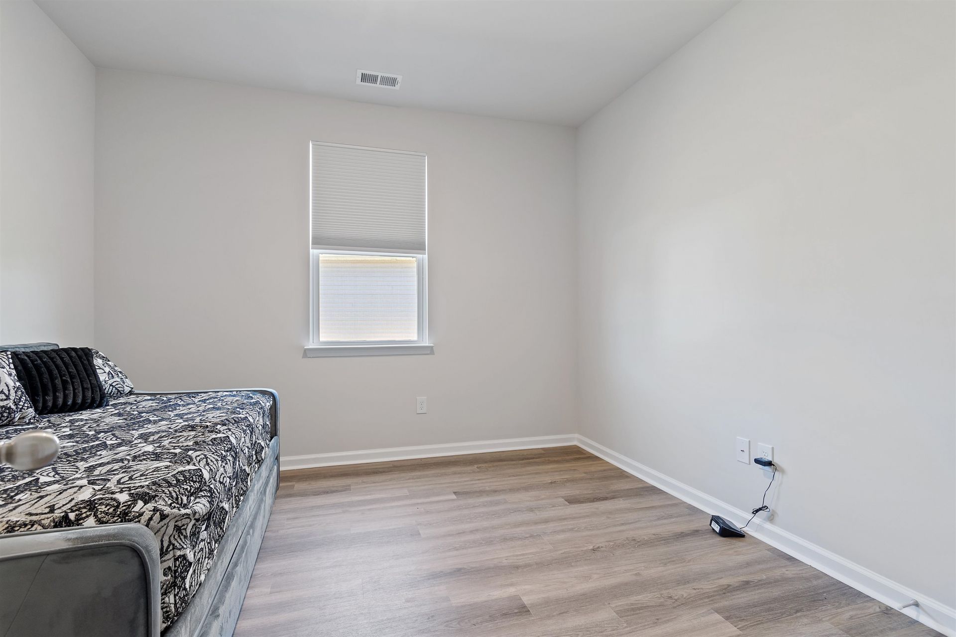 727 Wallace Dr. Photo 23