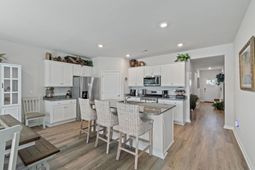 727 Wallace Dr. photo 4