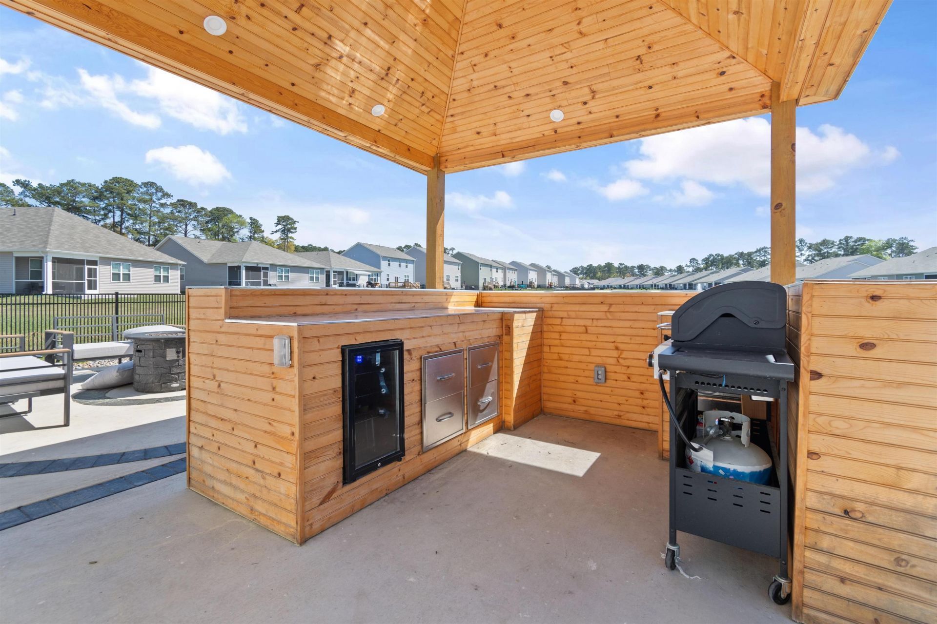 727 Wallace Dr. Photo 31