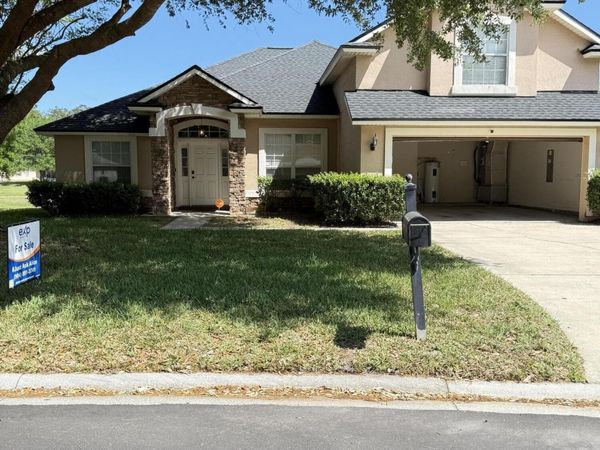 11017 APPLE BLOSSOM Trail W, Jacksonville, FL 32218