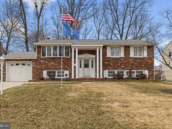 1010 HANCOCK DRIVE, BLACKWOOD, NJ 08012