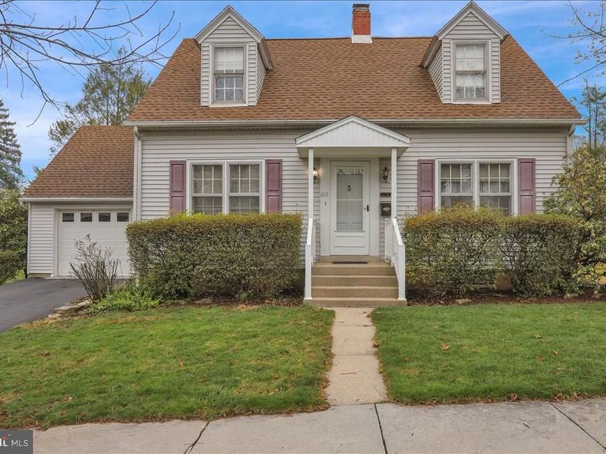 618 Smith Avenue, Lebanon, PA 17042 Main Photo