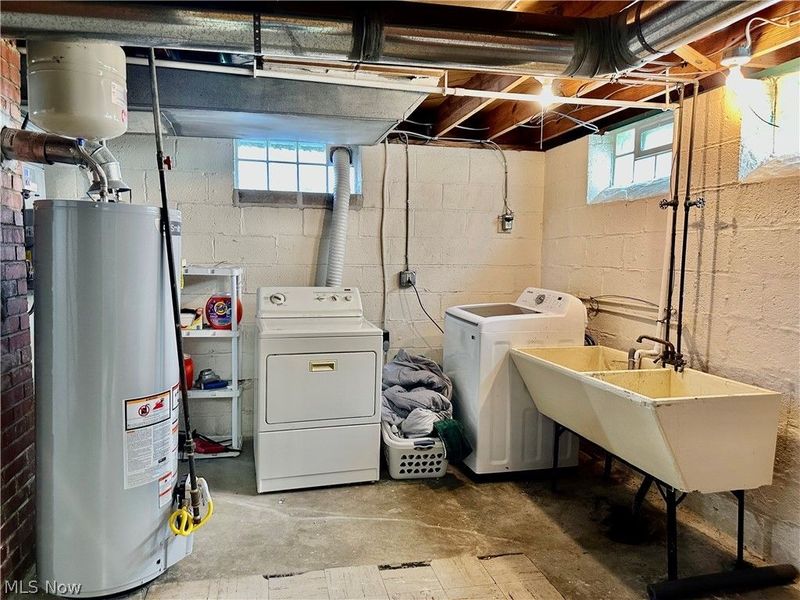 287 E 330th Street, Willowick, OH 44095 Photo 37