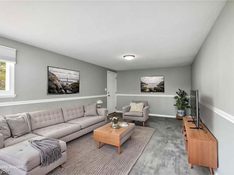 14242 Holland Road, Brook Park, OH 44142 Photo 17