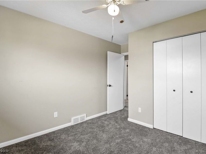 14242 Holland Road, Brook Park, OH 44142 Photo 29