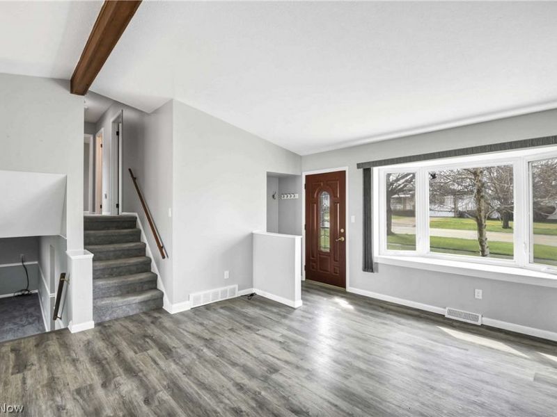 14242 Holland Road, Brook Park, OH 44142 Photo 3