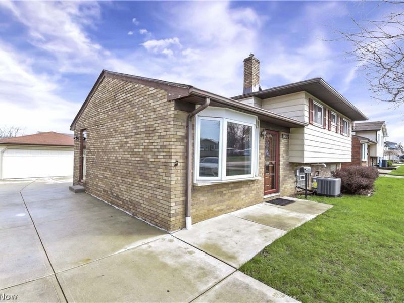 14242 Holland Road, Brook Park, OH 44142 Photo 35