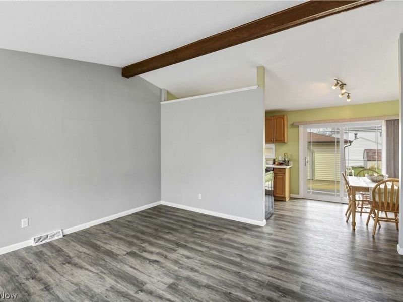 14242 Holland Road, Brook Park, OH 44142 Photo 7