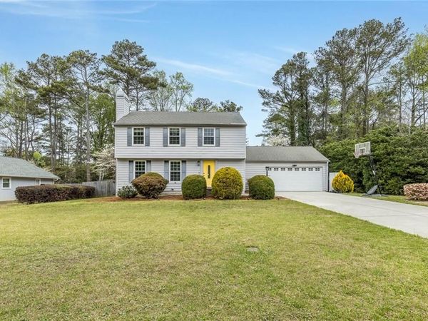 3559 Oak Knoll Drive, Marietta, GA 30068