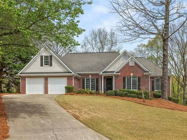 3250 Riverhill Court , Cumming, GA 30041