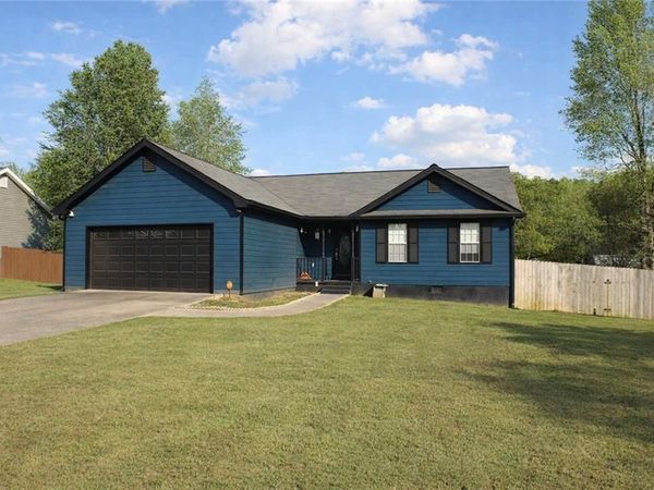 909 Century Oak Drive, Winder, GA 30680