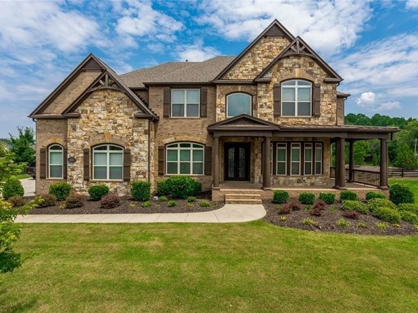 1800 Dearborne Lane , Alpharetta, GA 30009