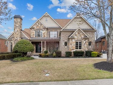 2302 Walkers Glen Lane, Buford, GA 30519