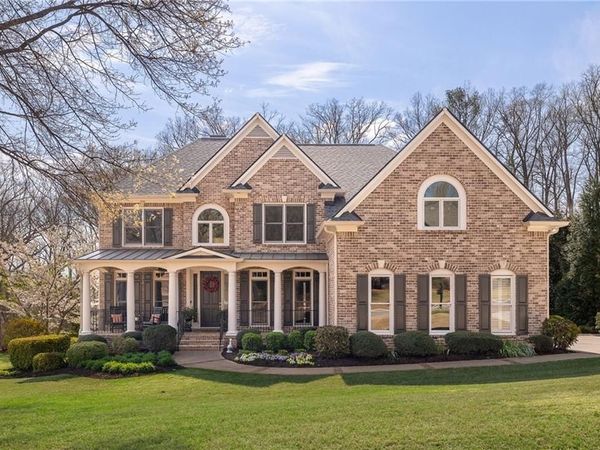 5107 Parkwood Oaks Lane , Smyrna, GA 30126