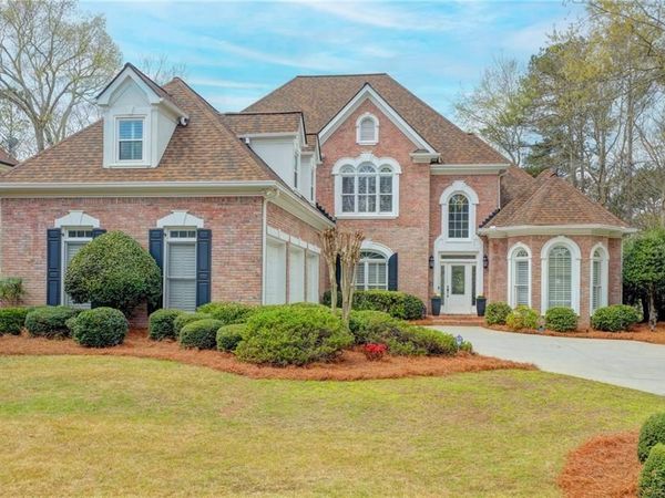 195 Stoney Ridge Drive, Alpharetta, GA 30022