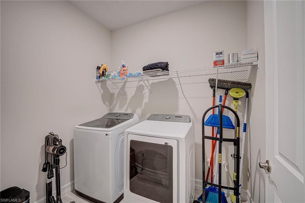 451 Spring Hill Lake Loop , Cape Coral, FL 33993 Photo