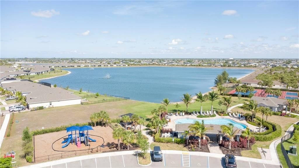 451 Spring Hill Lake Loop , Cape Coral, FL 33993 Photo