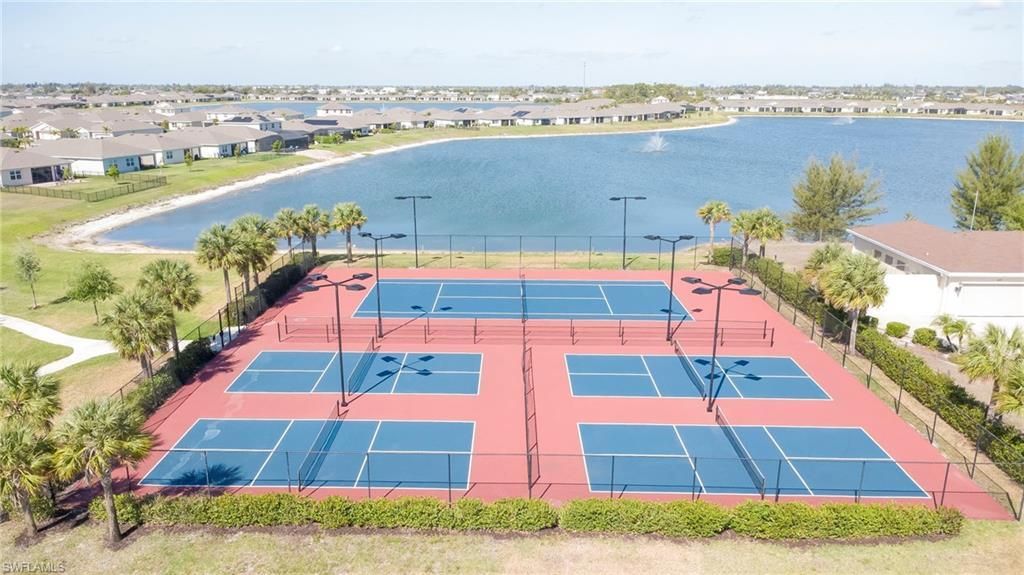 451 Spring Hill Lake Loop , Cape Coral, FL 33993 Photo