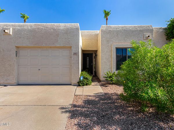 7811 E PARK VIEW Drive, Mesa, AZ 85208