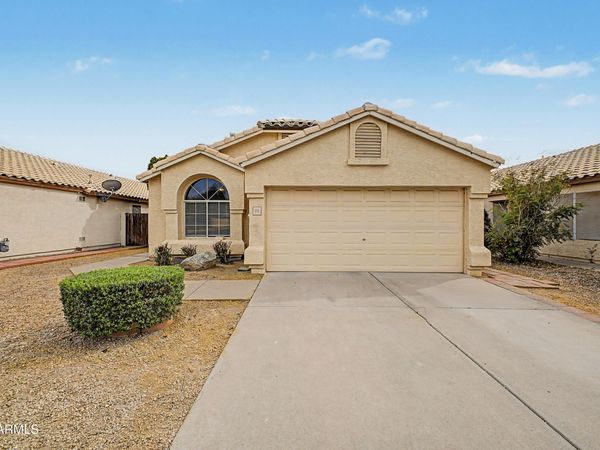 1111 W KINGBIRD Drive, Chandler, AZ 85286