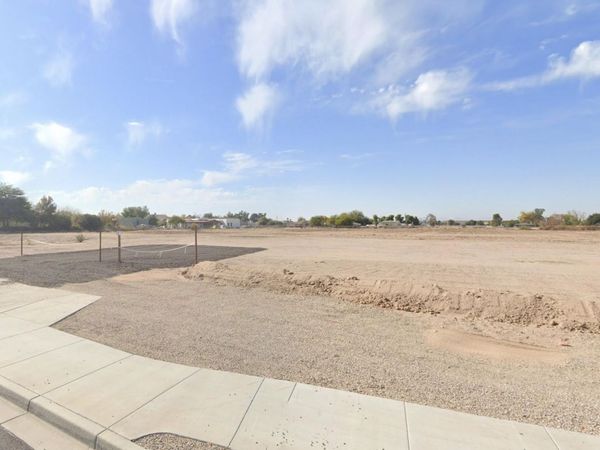 4886 S GREENFIELD Road, Unit -, Gilbert, AZ 85298
