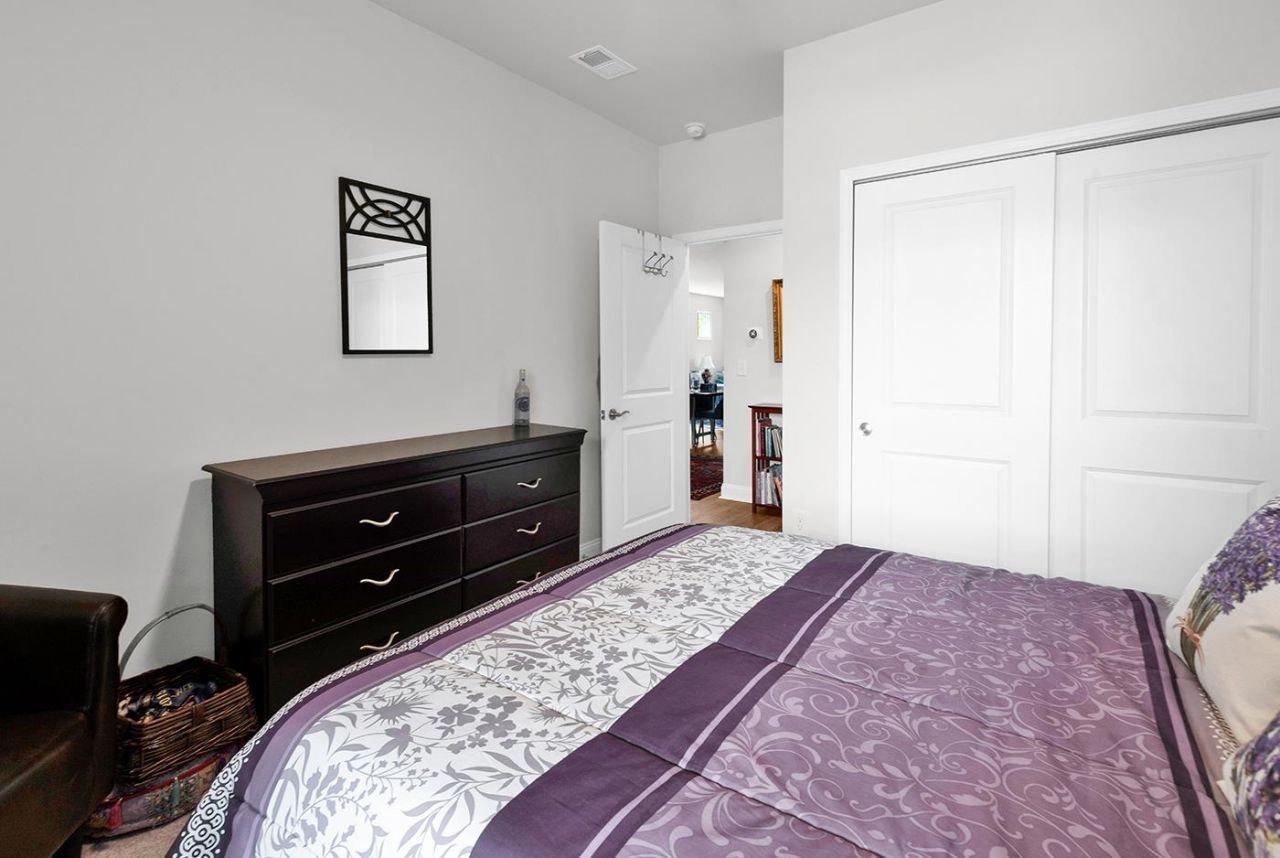 5935 Cremona Dr. Photo 15