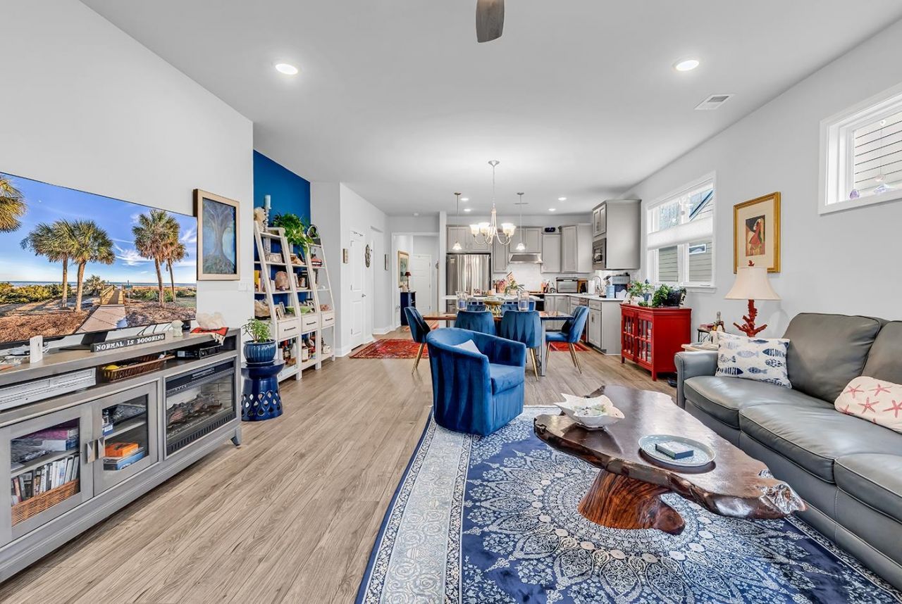 5935 Cremona Dr.  Photo 31