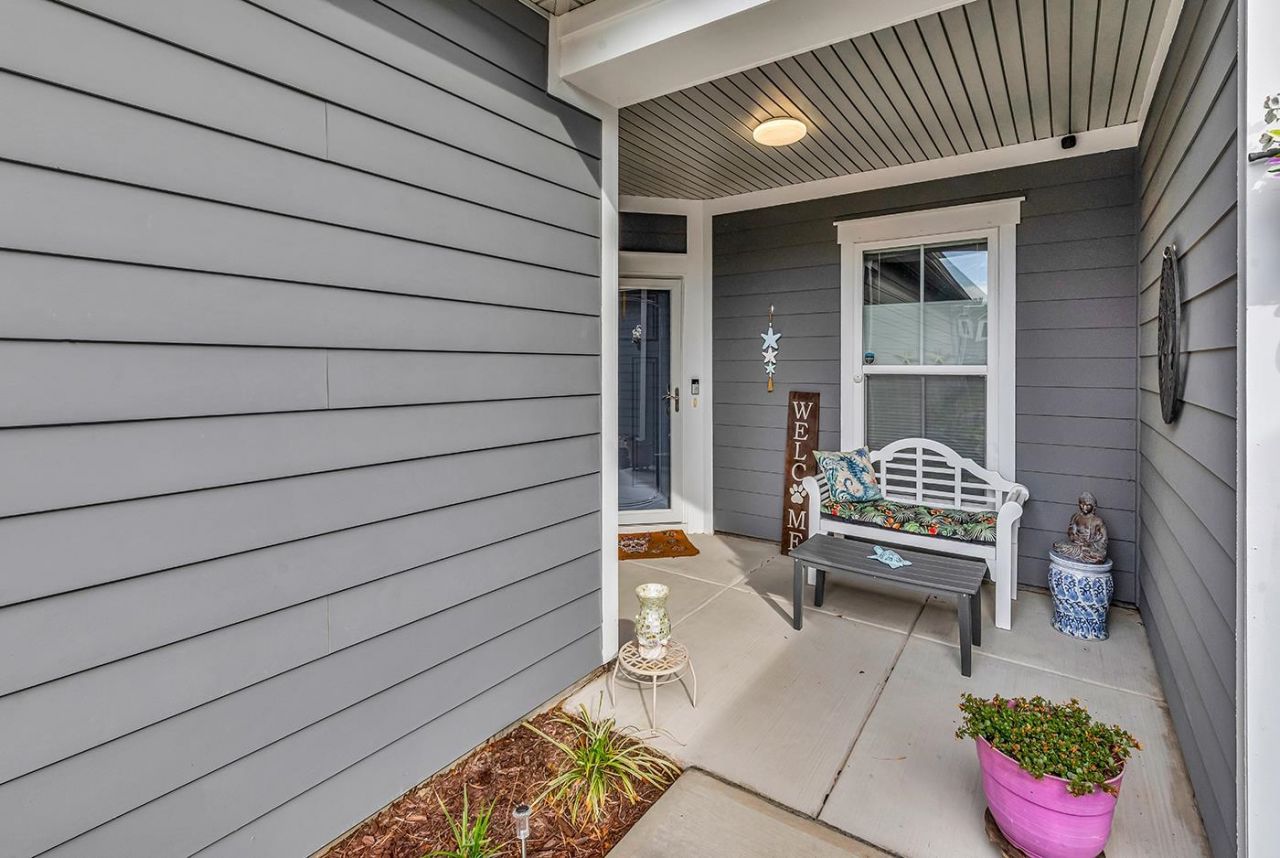 5935 Cremona Dr.  Photo 4