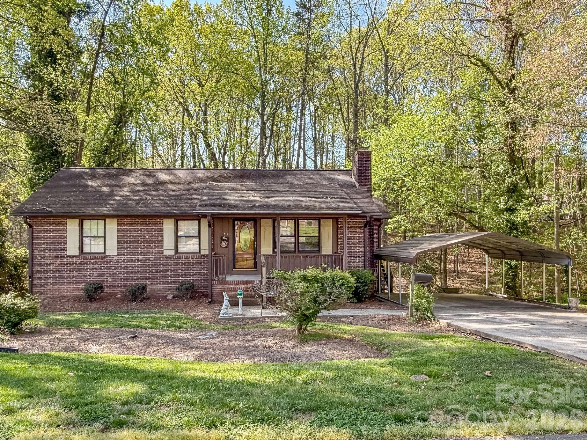 412 E Poplar Street , Stanley, NC 28164 Main Photo