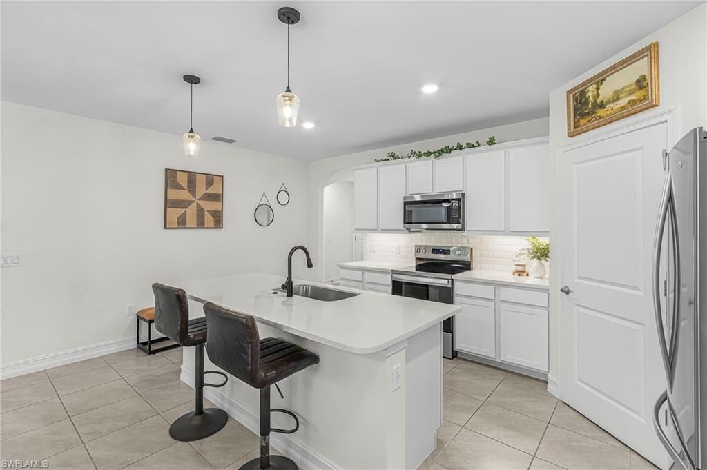 3128 Cozumel Ct , Cape Coral, FL 33909 Photo