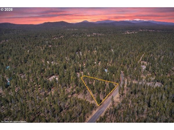 Pannier CT, Unit Lot 19, La Pine, OR 97739