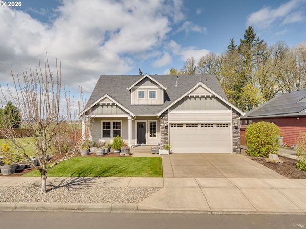 2799 NE DESTINY DR, McMinnville, OR 97128