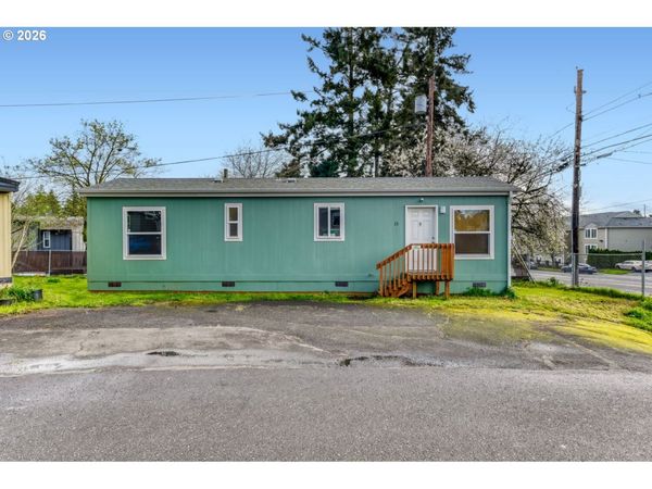 4264 SE 122ND AVE, Unit 13, Portland, OR 97236