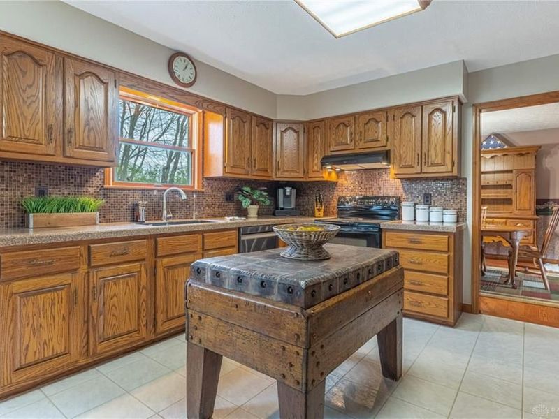 3036 Patsie Drive, Beavercreek, OH 45434 Photo 14