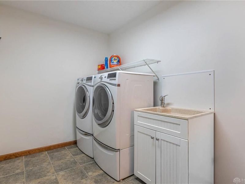 3036 Patsie Drive, Beavercreek, OH 45434 Photo 23