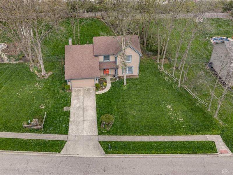 3036 Patsie Drive, Beavercreek, OH 45434 Photo 4