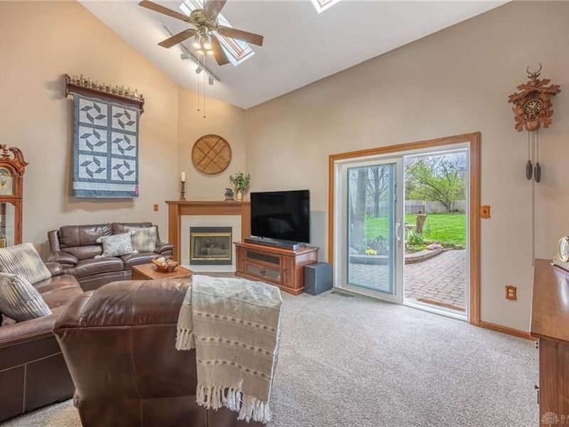 3036 Patsie Drive, Beavercreek, OH 45434 Photo 9