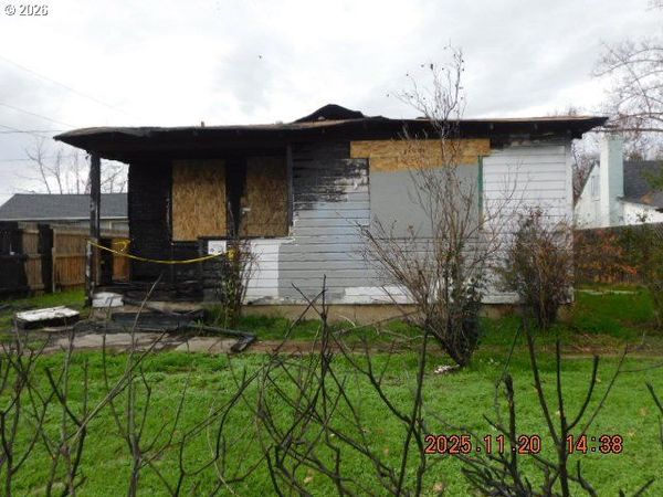 811 NARREGAN ST, Medford, OR 97501