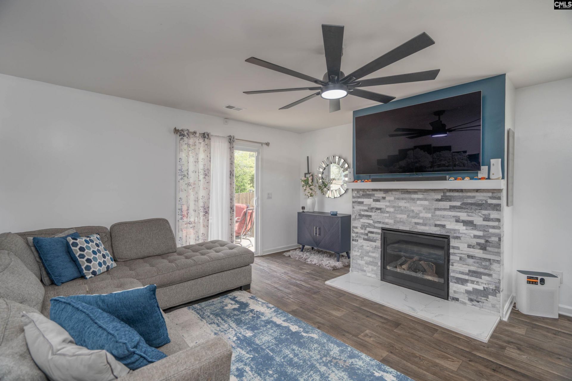 2054 Elmridge Drive  Photo 8