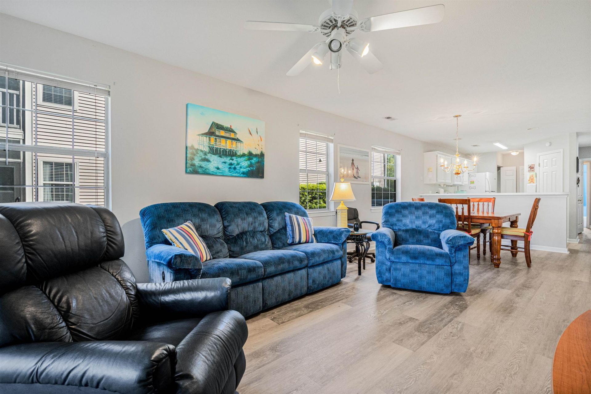 664 Pinehurst Ln.  Photo 10