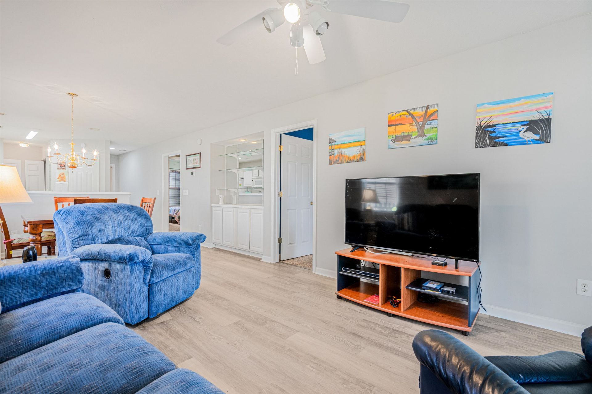 664 Pinehurst Ln.  Photo 11