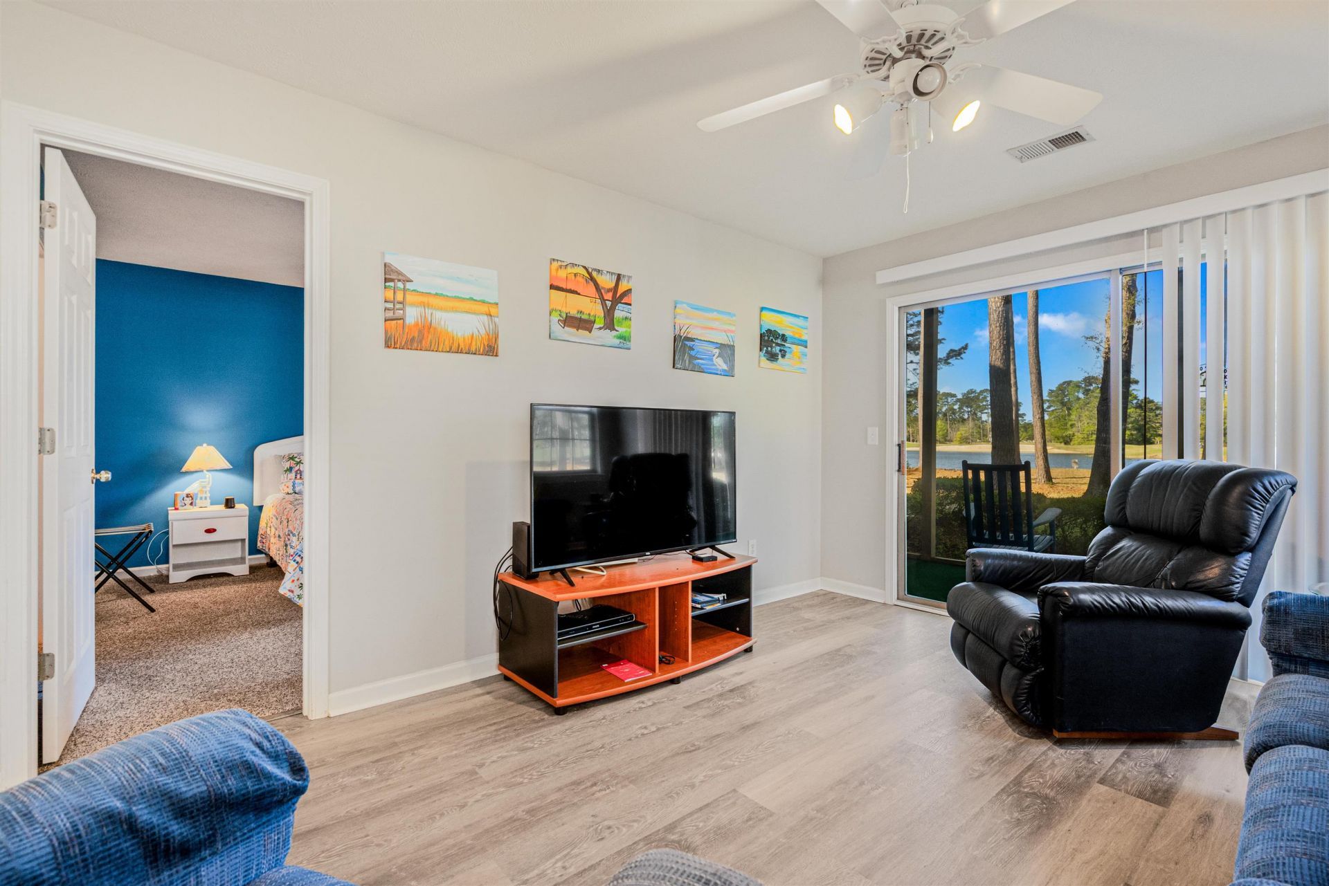 664 Pinehurst Ln.  Photo 12