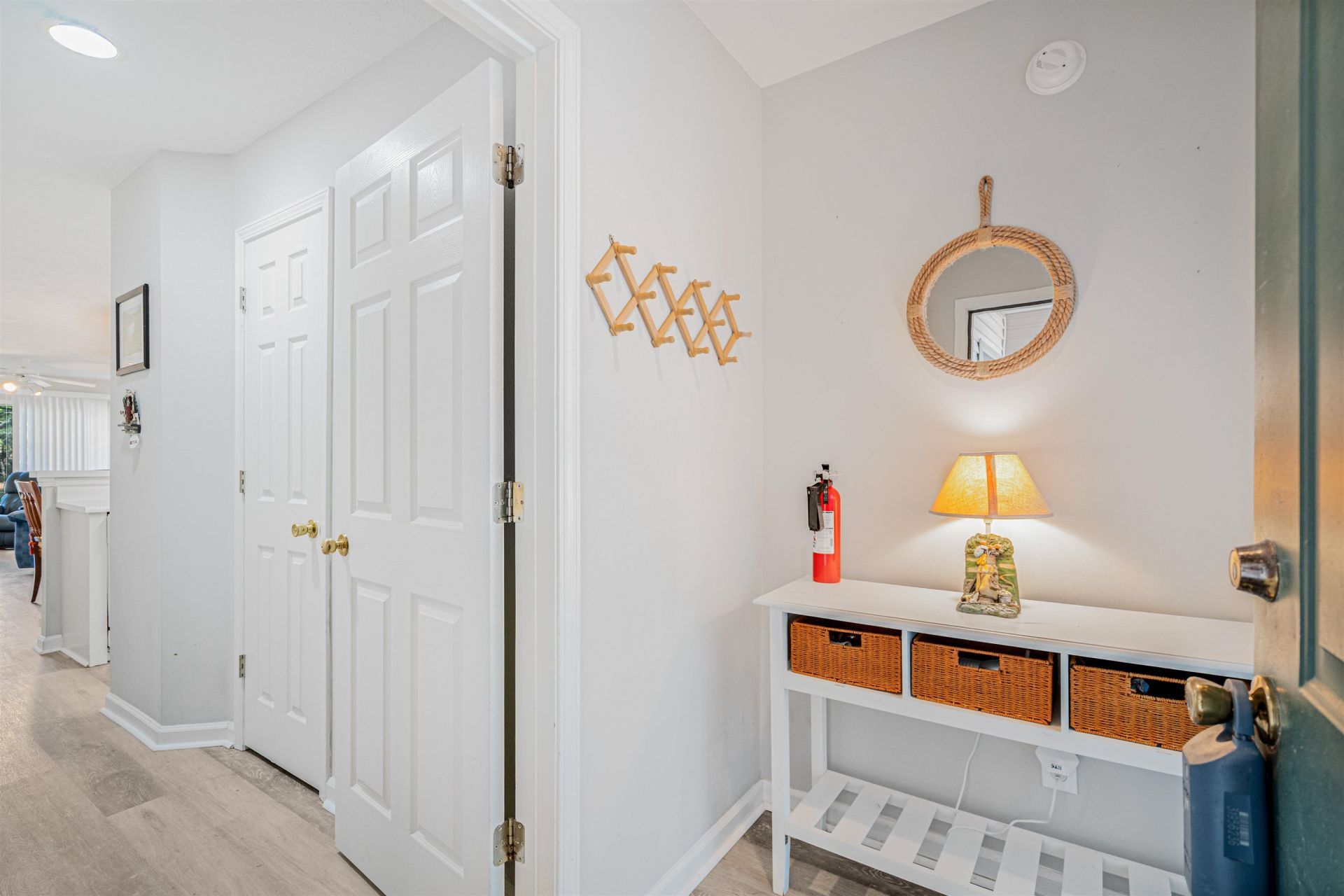 664 Pinehurst Ln.  Photo 19