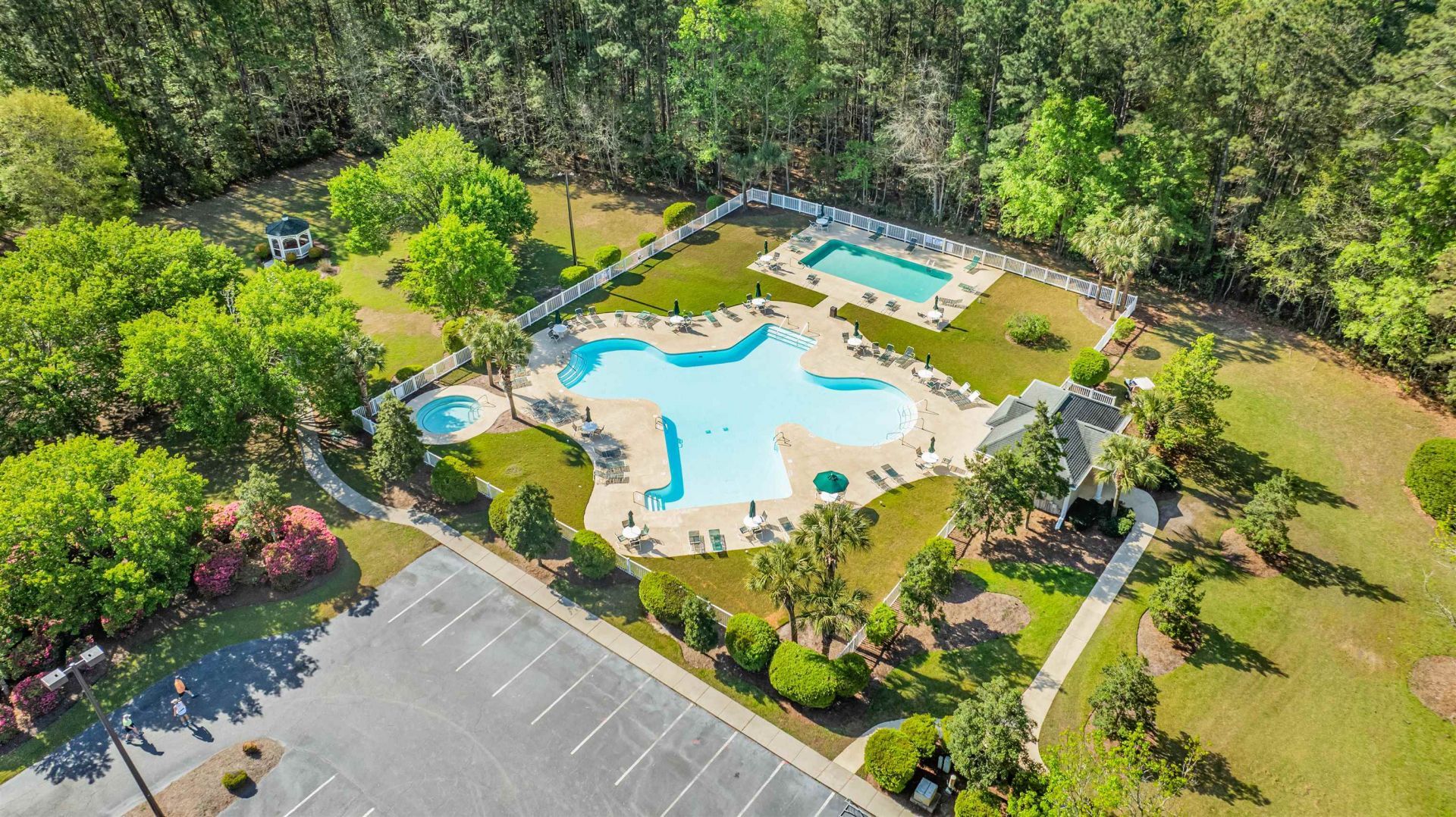 664 Pinehurst Ln.  Photo 37