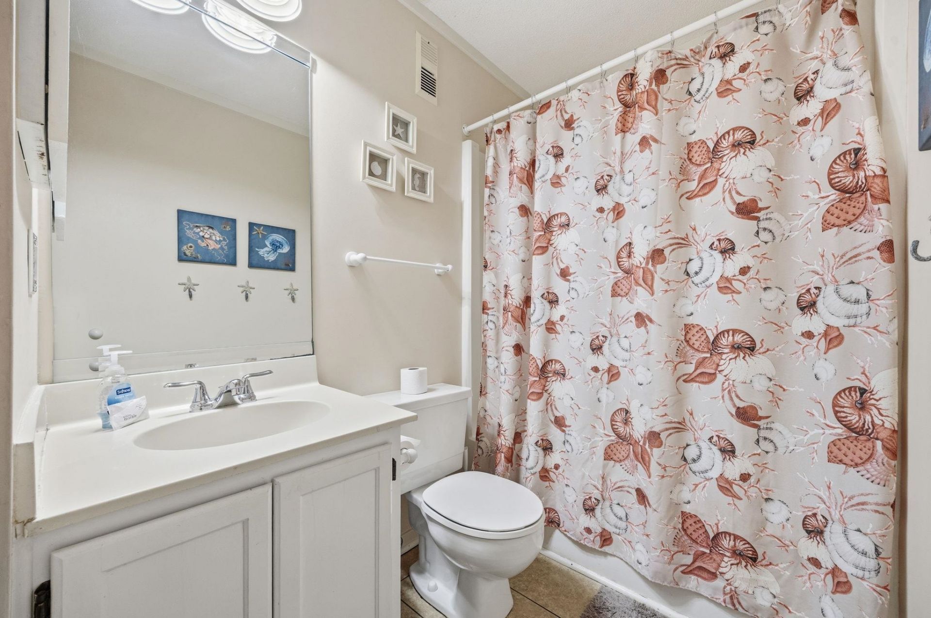 5905 South Kings Hwy. Photo 18