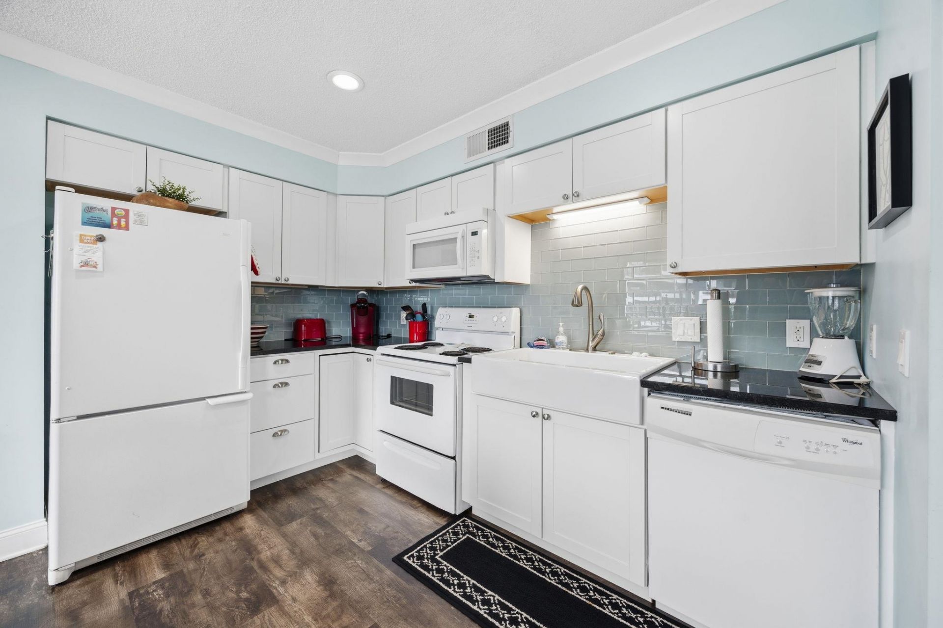 5905 South Kings Hwy. Photo 9