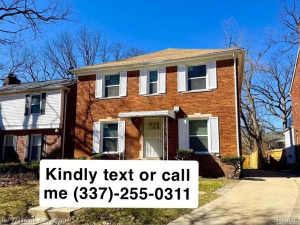 18612 Pinehurst Street, Detroit, MI 48221