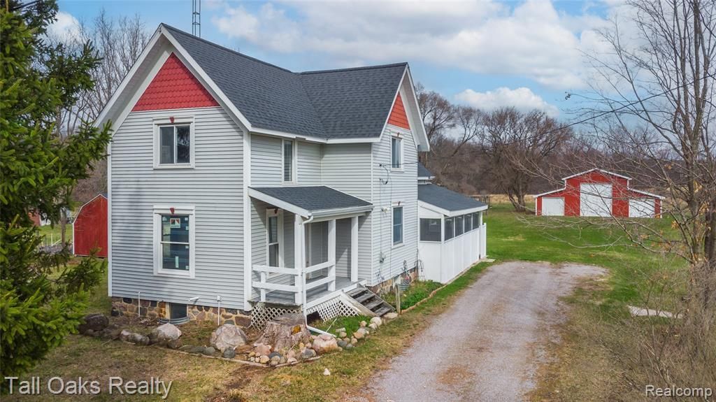 3143 S Oak Road, Davison Township, MI 48423 Main Photo