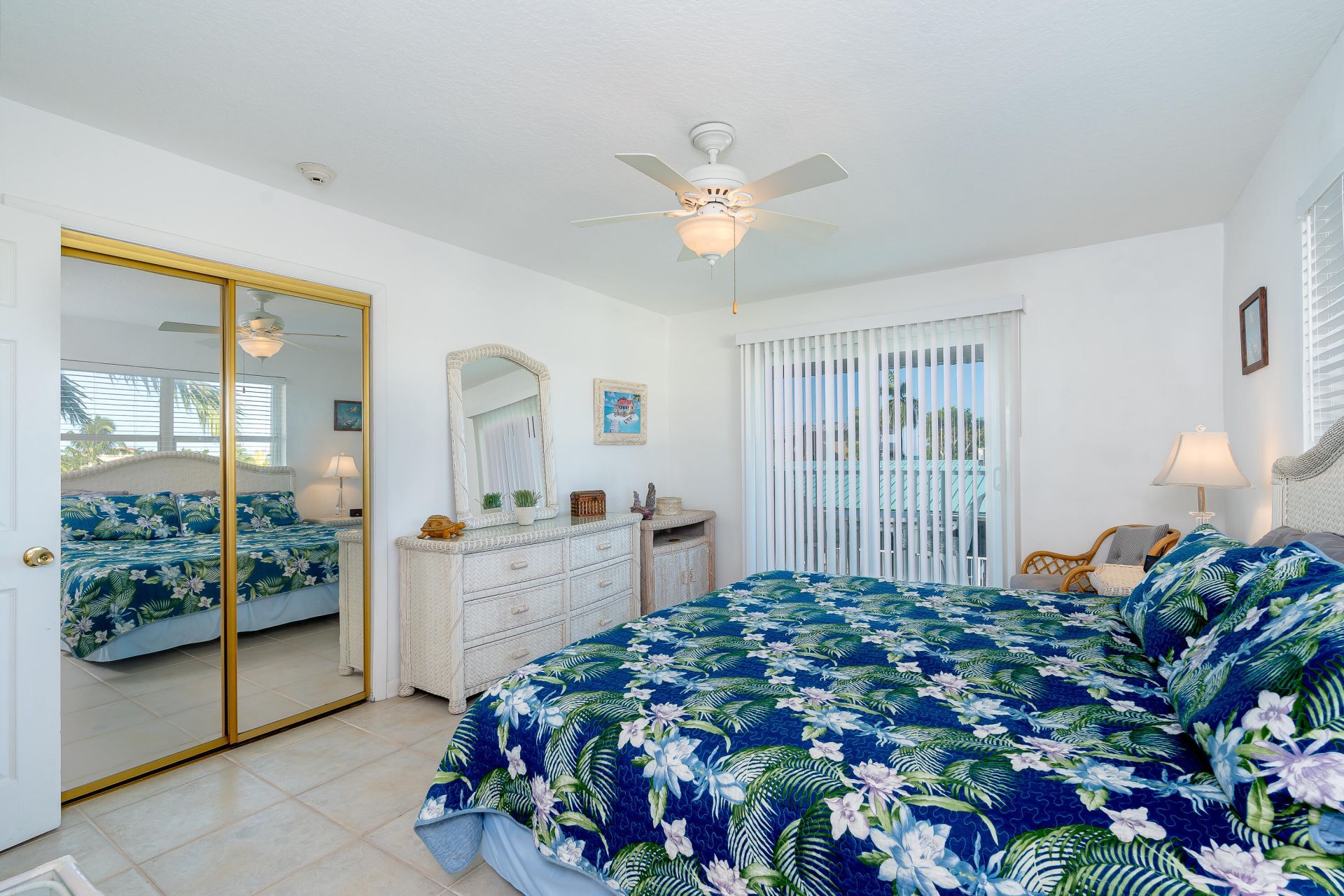 1101 W Ocean Drive, Unit 24, Key Colony, FL 33051 Photo