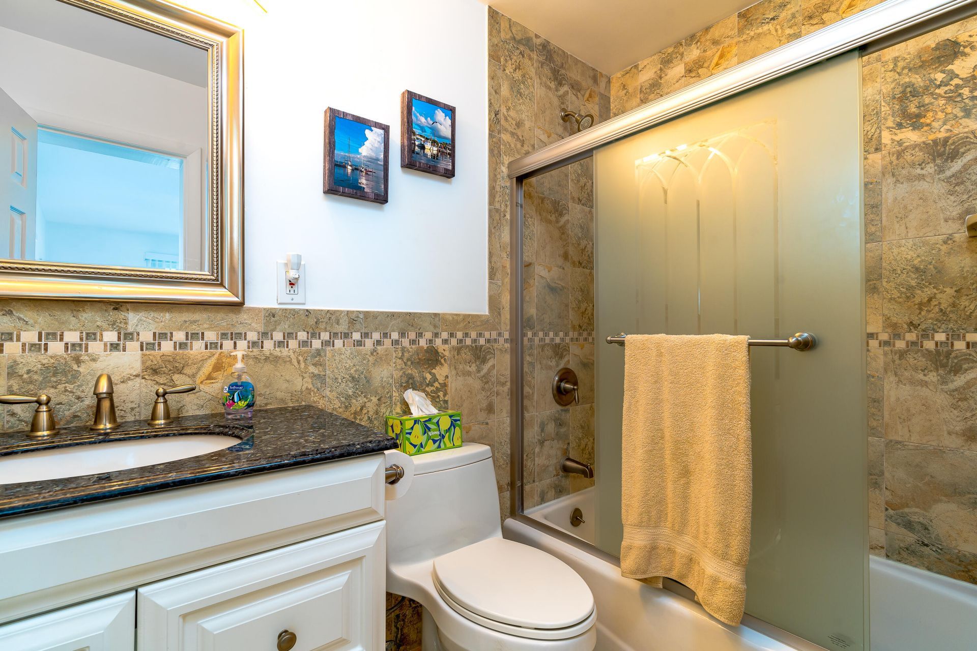 1101 W Ocean Drive, Unit 24, Key Colony, FL 33051 Photo